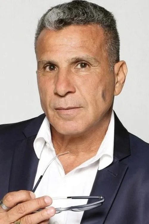 Lafayette Galvão ha trabajado con Eri Johnson en 1 ocasiones