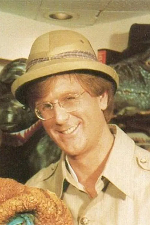 Eric Boardman interpretando a Himself