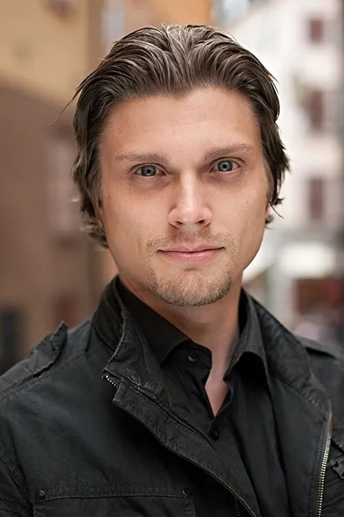 Tomas Tunfjord ha trabajado con Eric Krogh en 1 ocasiones