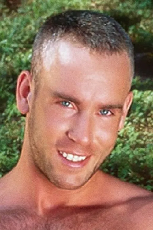 Eric Payne interpretando a