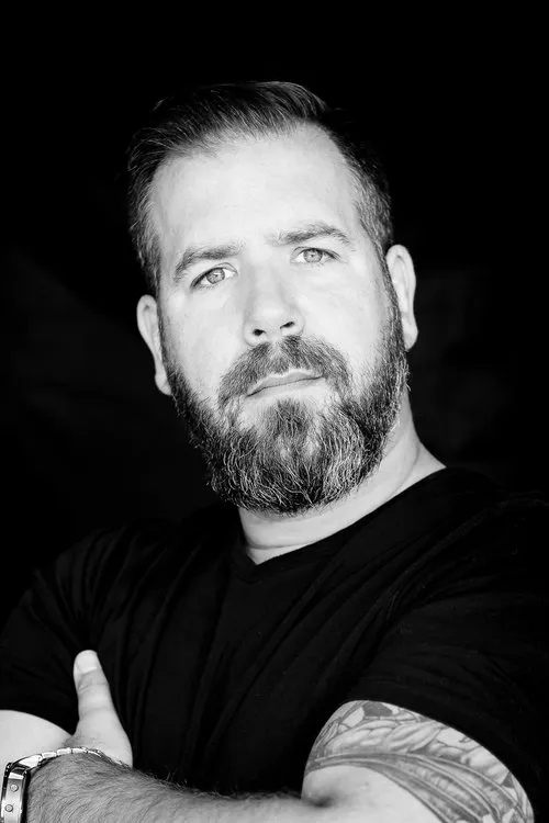 Éric Pimparé en su biografía y filmografía