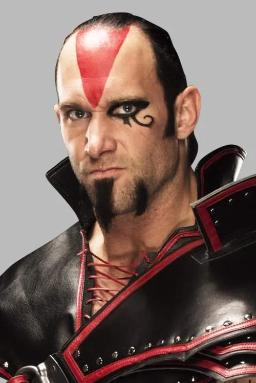 Eric Thompson interpretando a Viktor