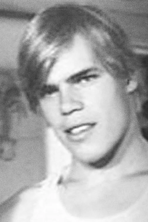 Mike Barnes ha trabajado con Erick Martin en 1 ocasiones