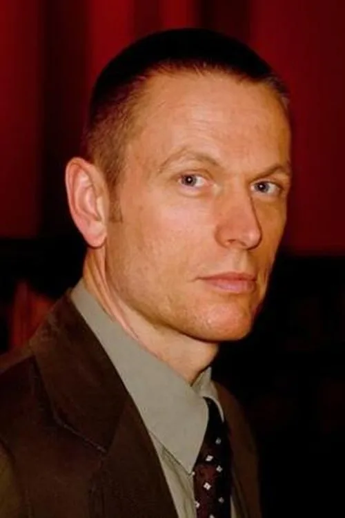 Erik Burke — personaje: Geert Verschuren