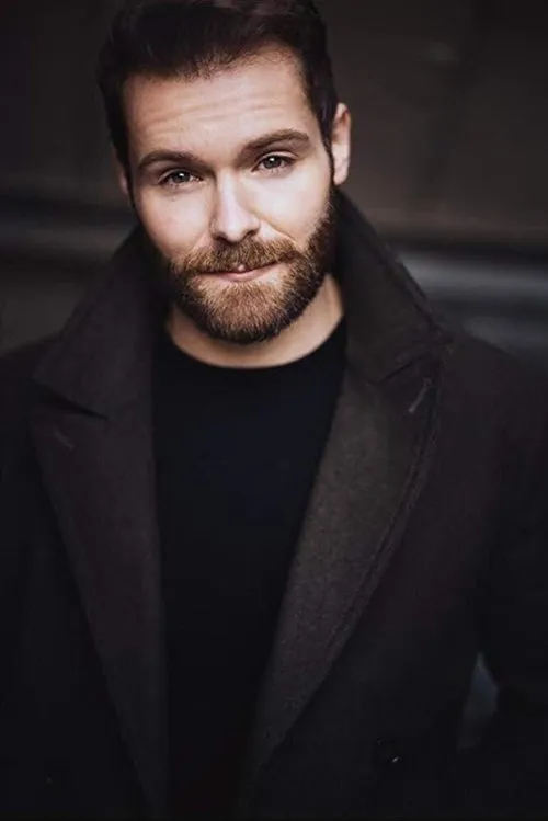 Erik Gullberg interpretando a Skater 1