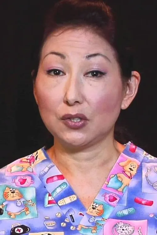 Eriko Okada interpretando a Tomoko