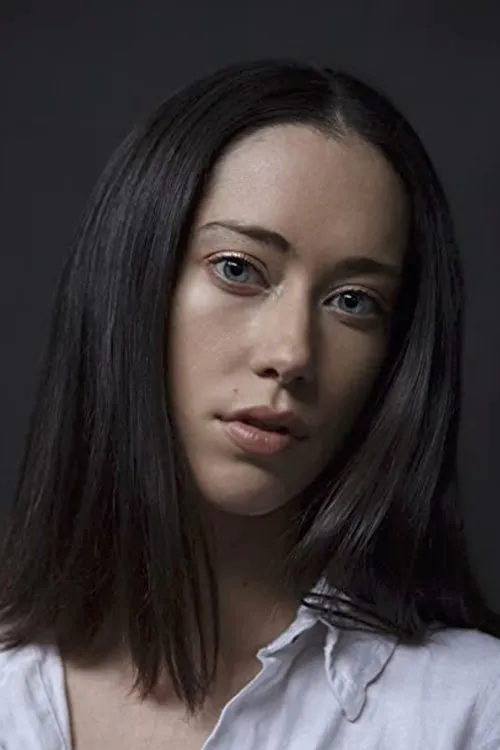 Simone Bucio ha trabajado con Erin Grant en 1 ocasiones