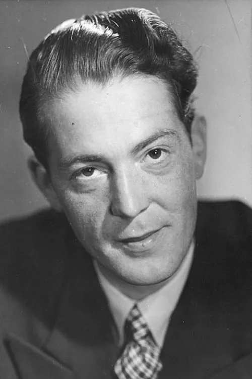 Erkki Viljos interpretando a Yrjö Aaltonen