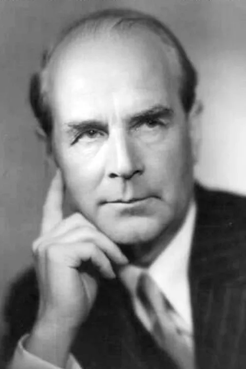 Ernst Eklund interpretando a Björn Lindemark