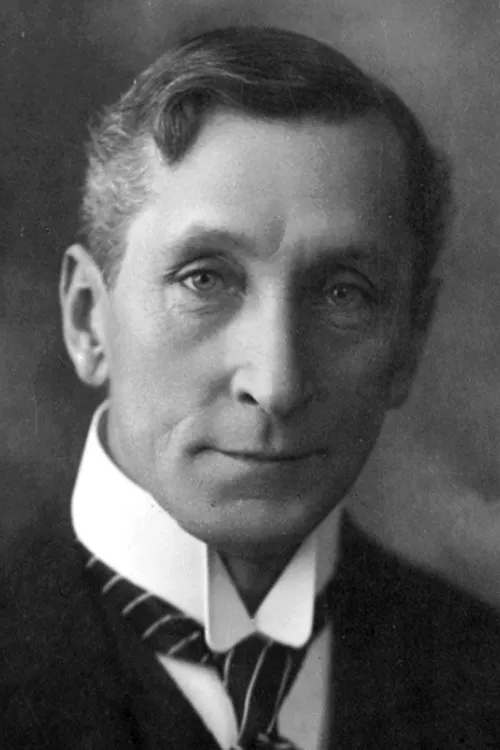 Nils Åhsberg ha trabajado con Ernst Fastbom en 1 ocasiones