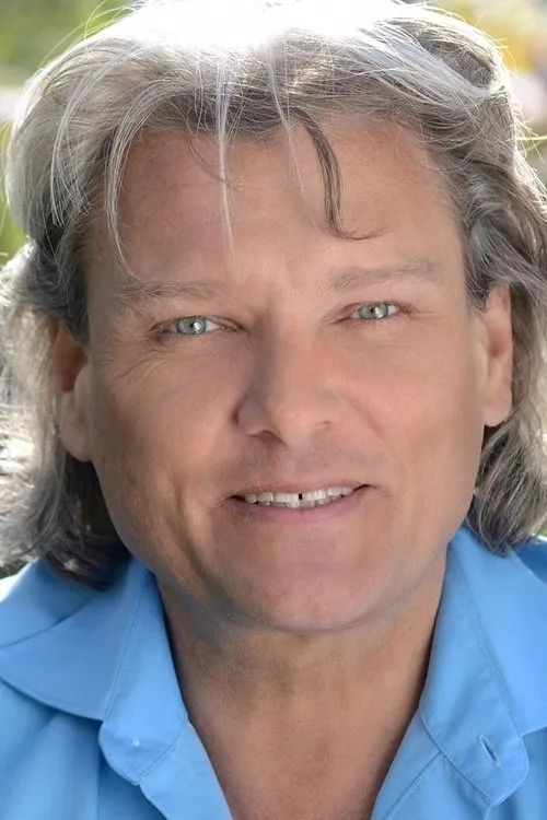 Ernst Hannawald interpretando a Thomas Manzoni