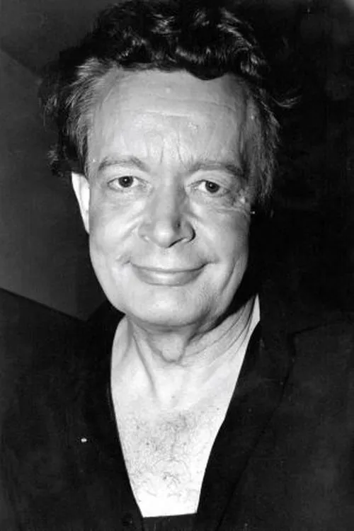 Michael Simpson ha trabajado con Ernst-Hugo Järegård en 3 ocasiones