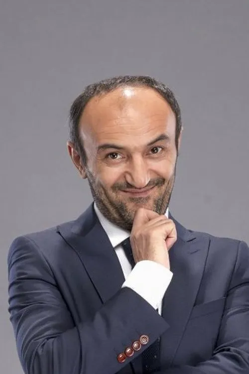 Gülhan Tekin ha trabajado con Ersin Korkut en 5 ocasiones