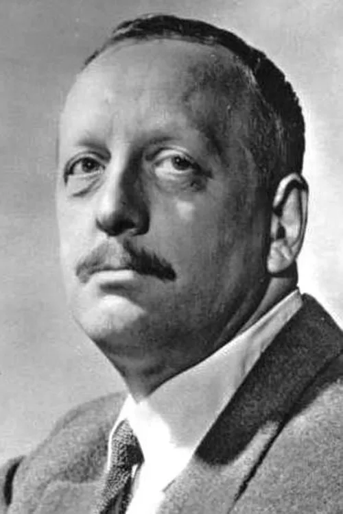 Erwin Geschonneck interpretando a Bienes Vater