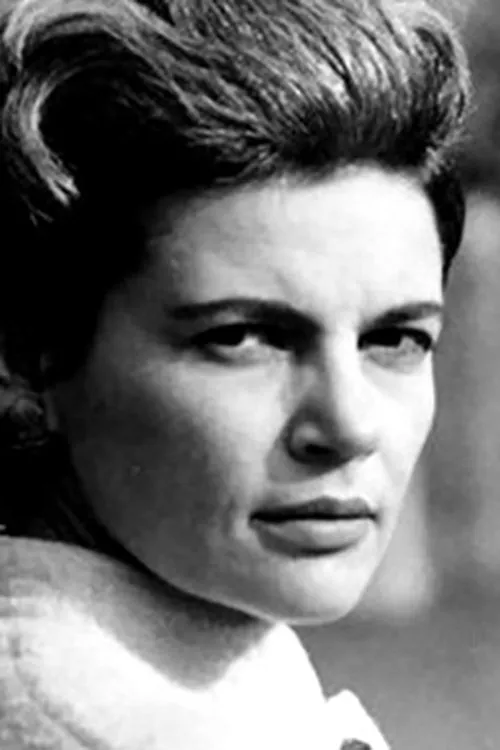 Esmeralda Ruspoli interpretando a 