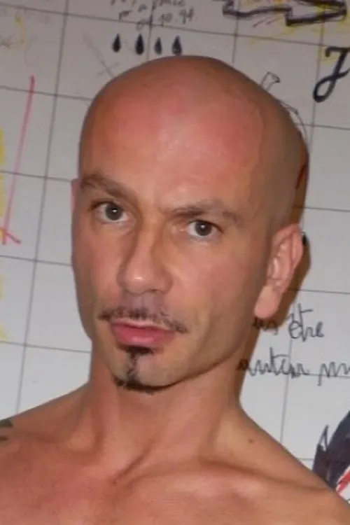 Joe Gunner ha trabajado con Ethan Cordoba en 2 ocasiones