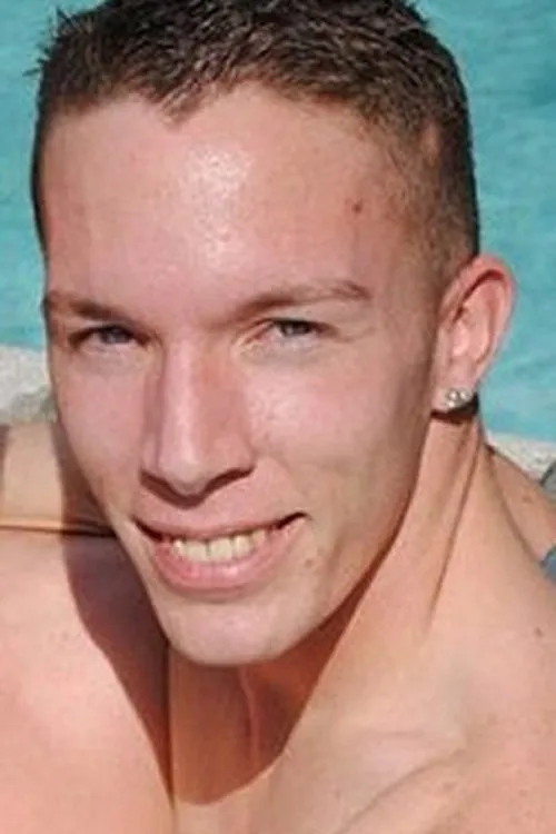 Tommy ha trabajado con Ethan James en 2 ocasiones