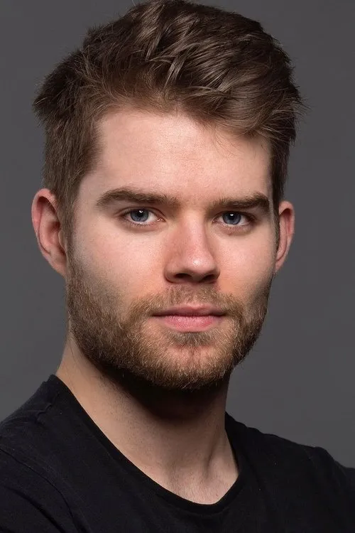 Tom Carter ha trabajado con Ethan Taylor en 1 ocasiones