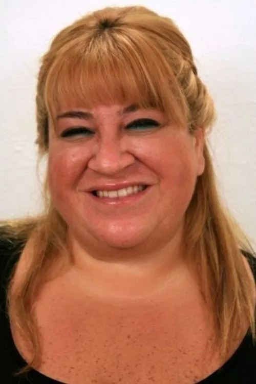 Ethel Mulinas interpretando a Sevim