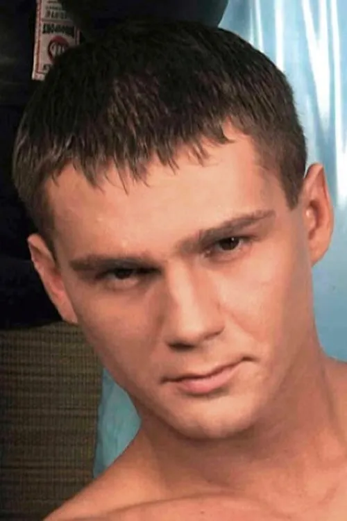 Ettore Valentino interpretando a