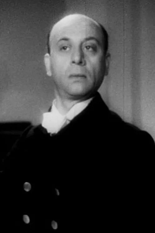 Eugène Yvernès interpretando a Le chauffeur