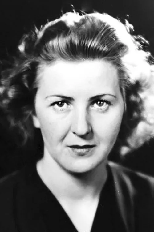 Eva Braun interpretando a Self (archive footage)