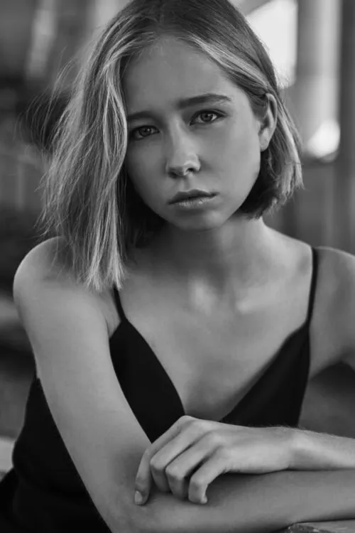 Cláudia Nadine ha trabajado con Eva Fisahn en 1 ocasiones