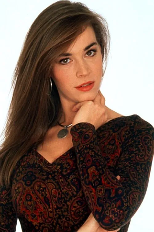 Eva Pope interpretando a Ruby Mason