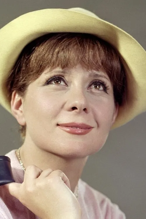 István Bozóky ha trabajado con Éva Ruttkai en 3 ocasiones