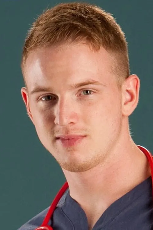 Evan Mercy interpretando a 