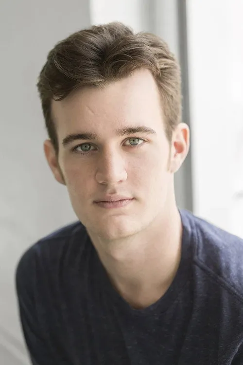 Foto de perfil del actor Evan Smith en el reparto