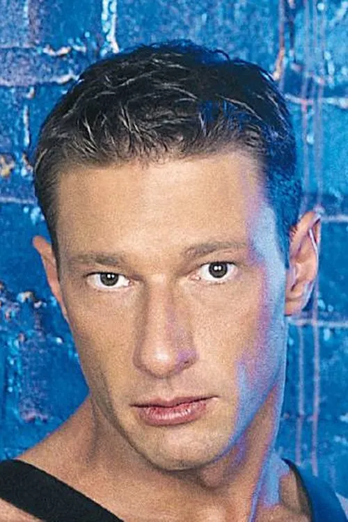 Troy Banner ha trabajado con Evan Taylor en 2 ocasiones