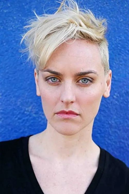 Josh Shibata ha trabajado con Evangeline Crittenden en 1 ocasiones