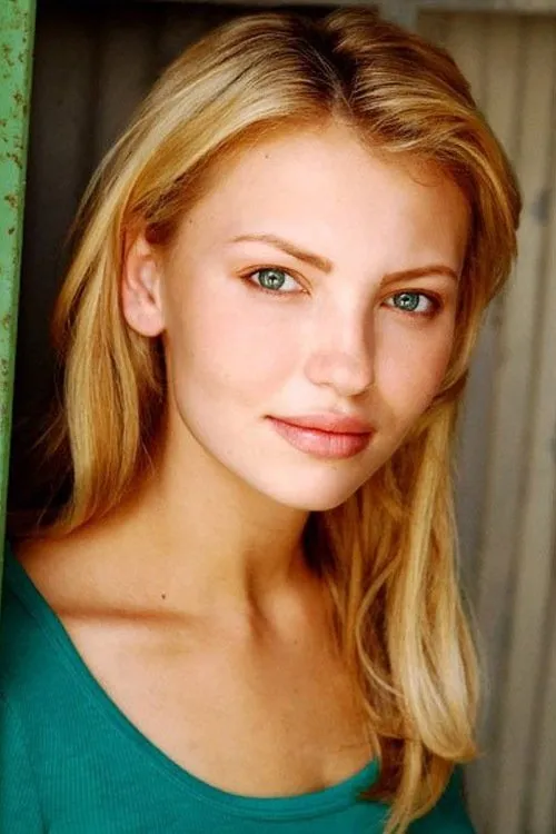 Sanja Banic ha trabajado con Evelina Turen en 1 ocasiones