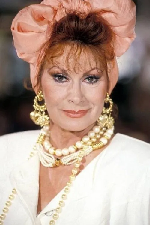 Evelyn Gressmann interpretando a Gisela Meissner