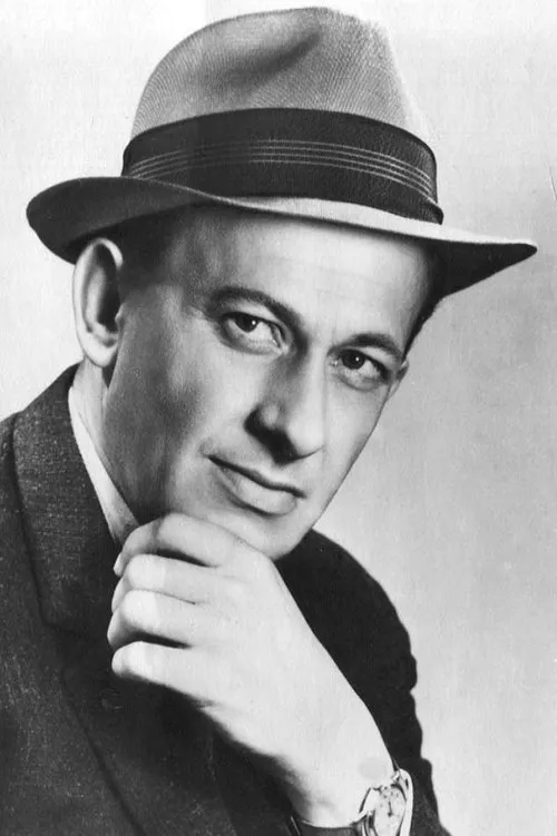 Евгений Евстигнеев interpretando a Sahen