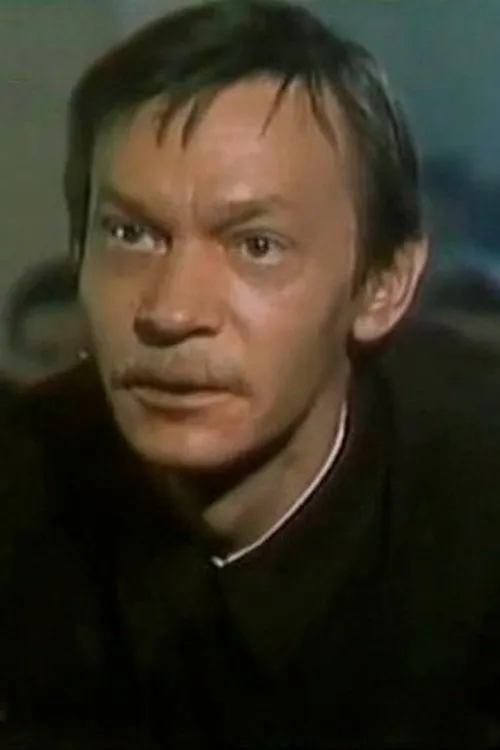 Евгений Иловайский interpretando a 