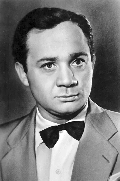 Евгений Леонов interpretando a Egor Zaletaev, soldier