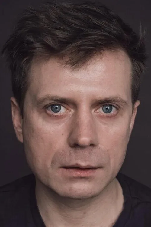 ????? ????????? ha trabajado con Евгений Перевалов en 1 ocasiones