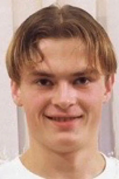 Evgeniy M. interpretando a