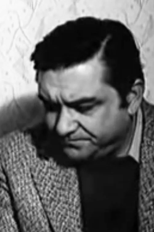 Evstati Stratev interpretando a builder