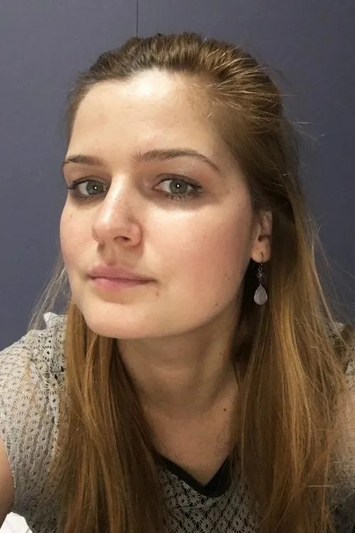 Ewa Andruszkiewicz — personaje: ekspedientka w sklepie jubilerskim