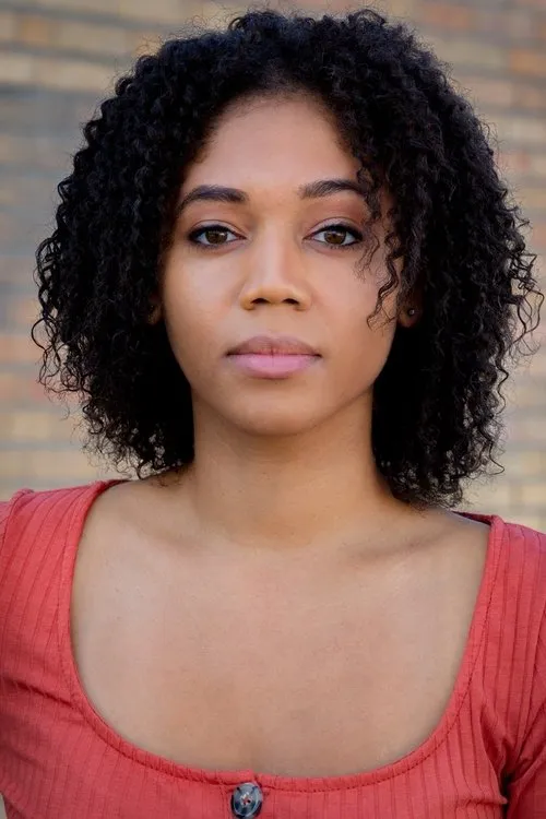 Exzinia Scott interpretando a