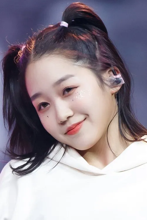 Ezaki Hikaru en su biografía y filmografía