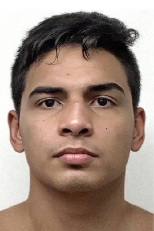 Ezequiel Borrero interpretando a Self