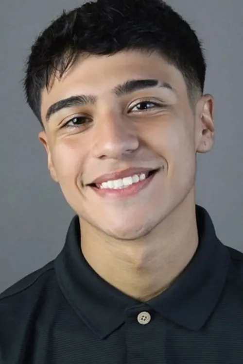 Fabián Calle interpretando a Marcelo