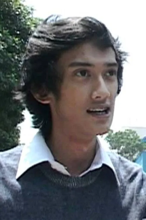 Fabila Mahadira interpretando a Anto