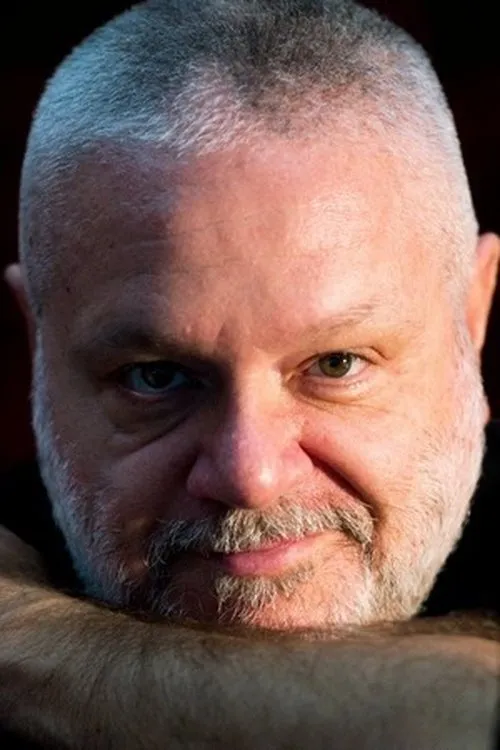 Fabio Grossi interpretando a fratello di Felice 