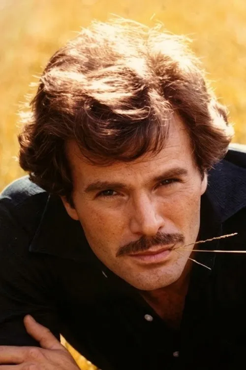 Edilson Lino ha trabajado con Fábio Tomasini en 1 ocasiones