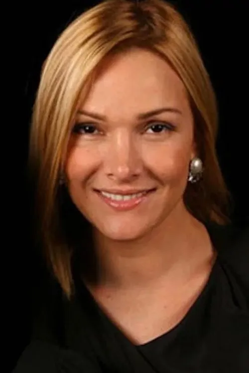 Fabiola Colmenares — personaje: Raquel Espina